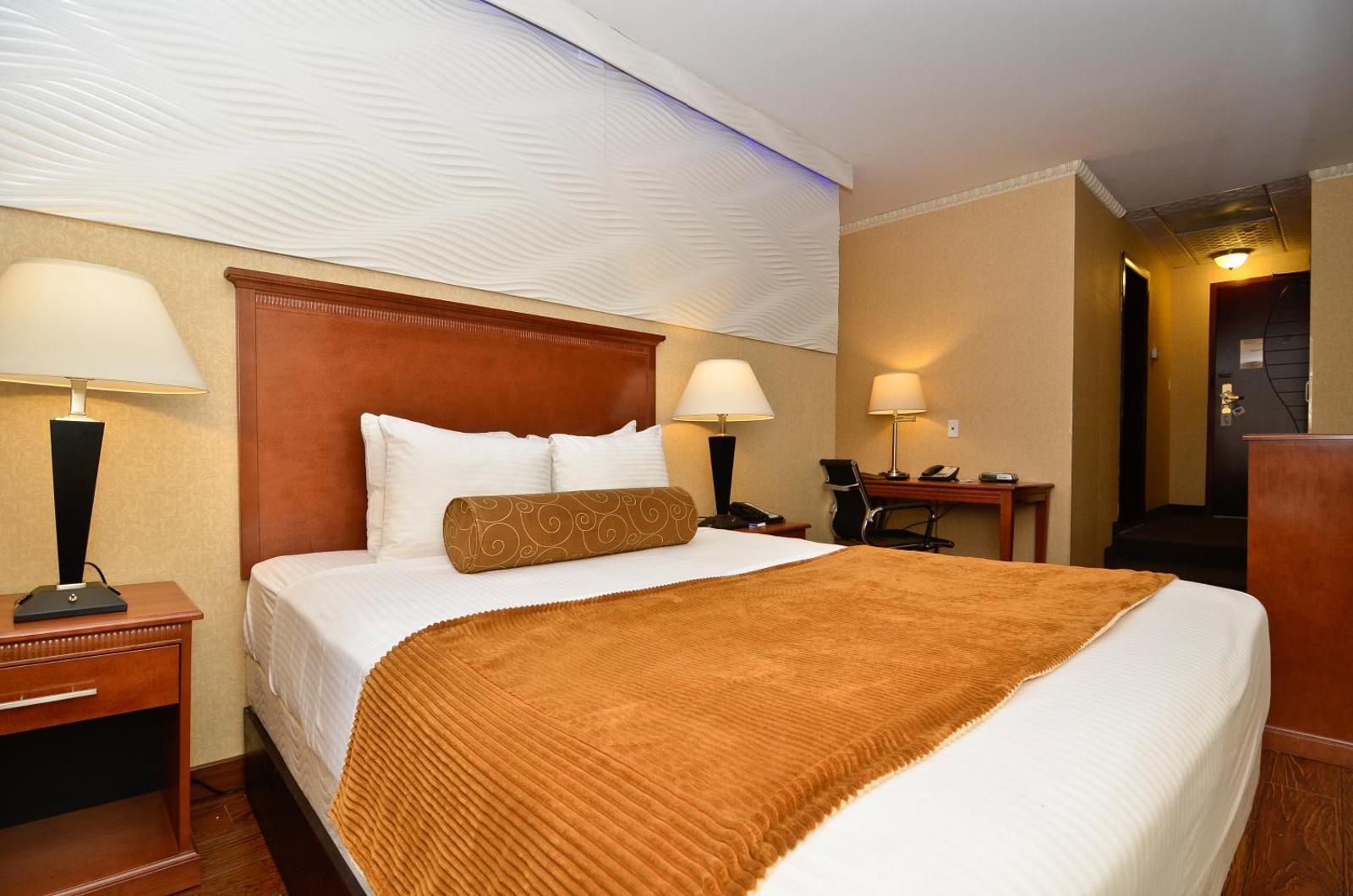 Envy Hotel Baltimore Inner Harbor Main image 1
